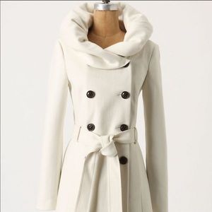💞 Anthropologie Elevenses white runway coat! 💞